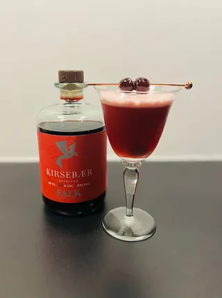 cherry christmas cocktail