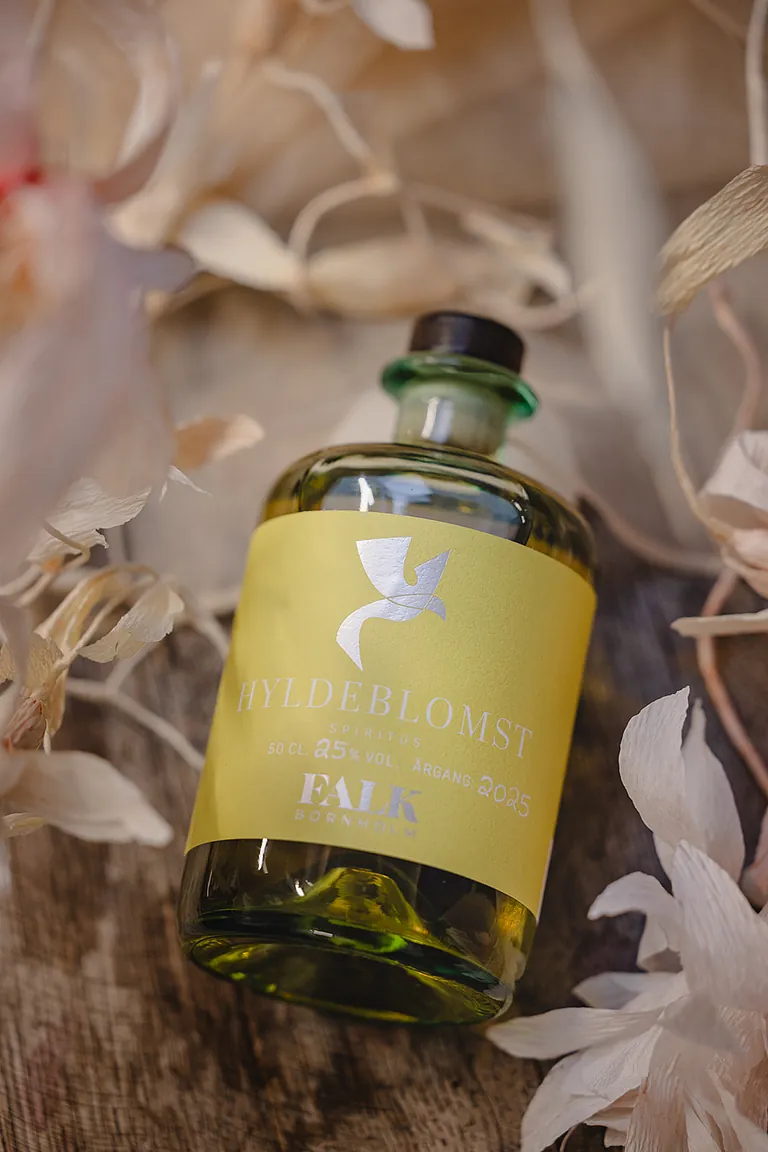 Hyldeblomstlikør fra FALK Bornholm