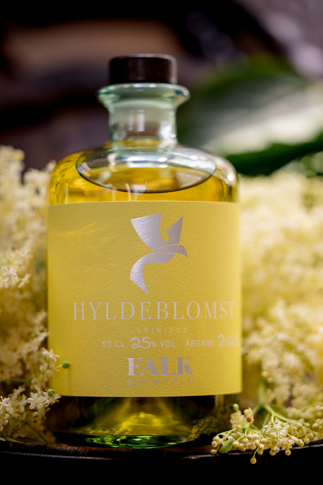 klassiske hvide hyldeblomster likør